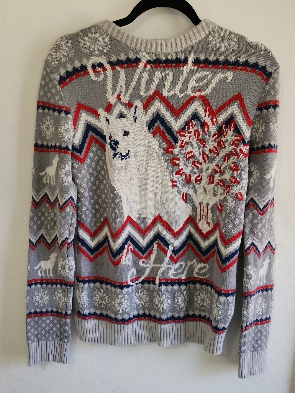 Game of Thrones Winter Is Here Ghost Direwolf Holiday Sweater Grey Medium